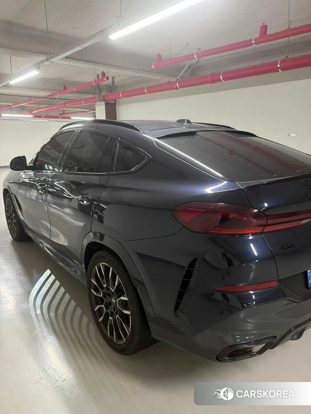BMW X6 (G06) 2026 Черный из Кореи, фото 2