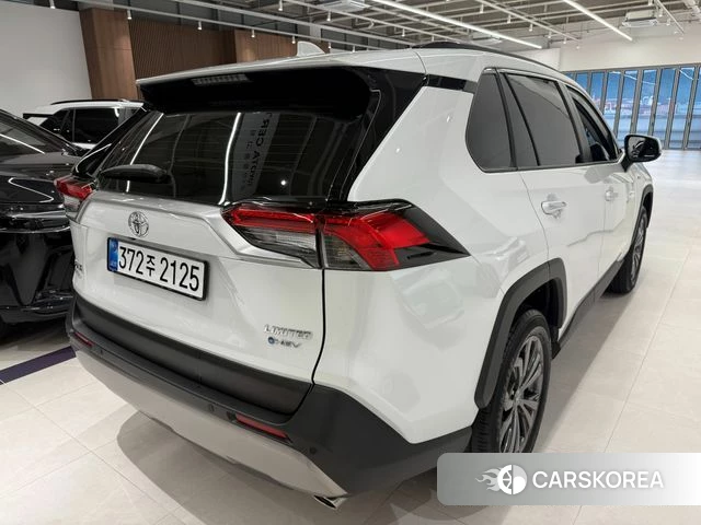 Toyota RAV4 5th Generation 2025 Белый из Кореи, фото 5