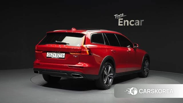 Volvo V60 Cross-Country 2nd Generation id 4345137 из Кореи 12