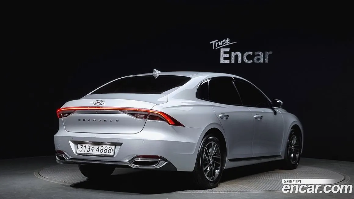 Hyundai The New Grandeur IG id 1891809 из Кореи 12