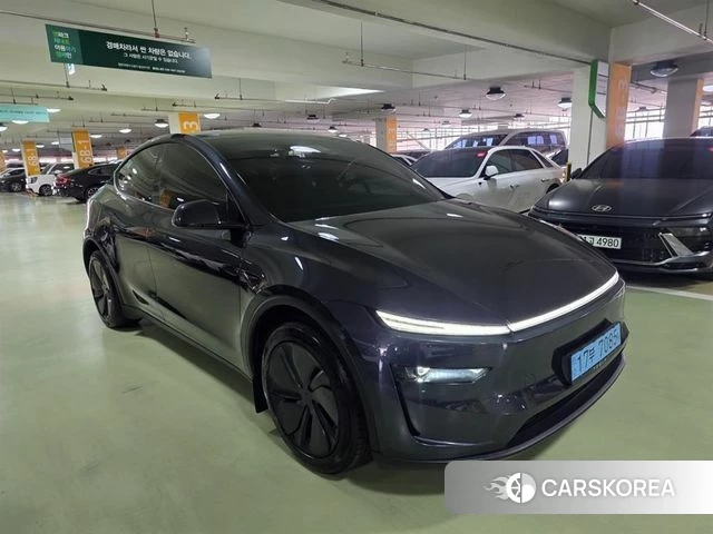 Tesla Model Y id 4533109 из Кореи 8