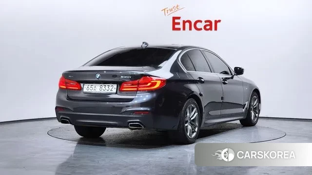 BMW 5 Series (G30) id 3672921 из Кореи 12