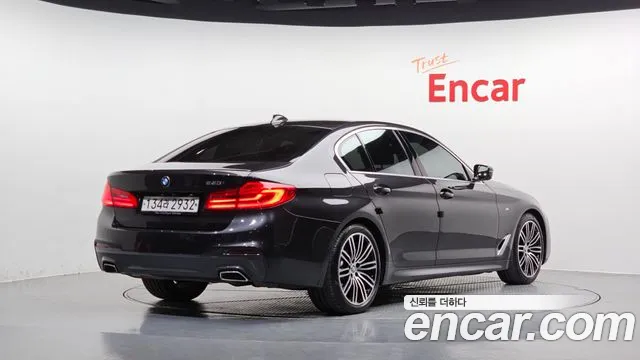 BMW 5 Series (G30) id 2813135 из Кореи 12