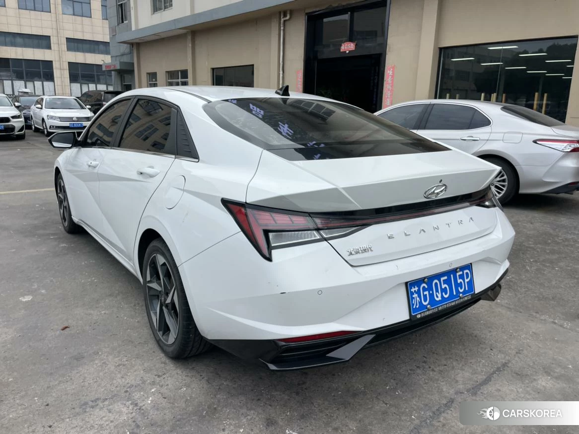 Hyundai Elantra 2020 Белый из Китая, фото 2