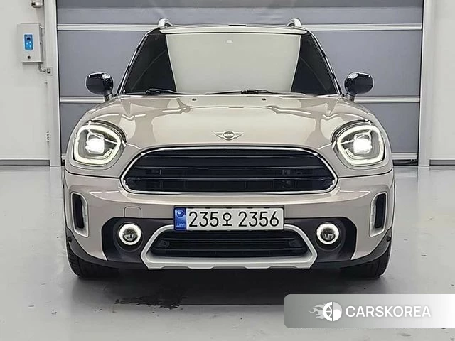 Mini Cooper Countryman 2023 Песочный из Кореи, фото 2