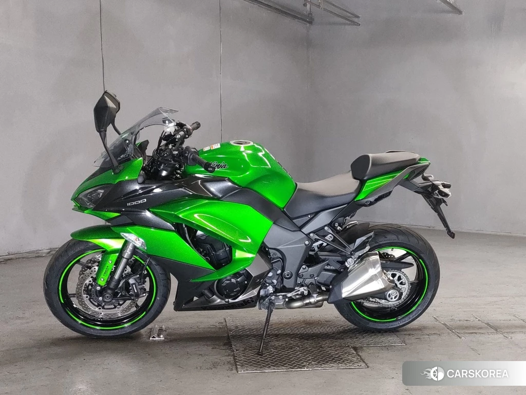 Проданный Kawasaki NINJA 1000 2017 из Японии