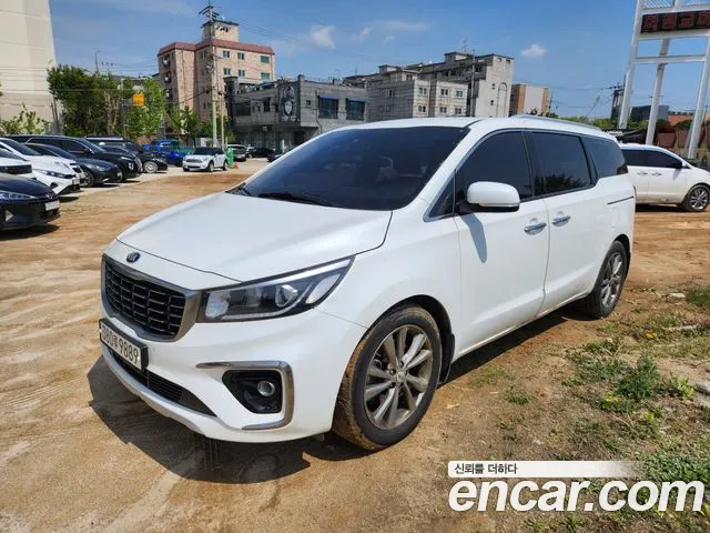Kia The New Carnival id 2706585 из Кореи 10