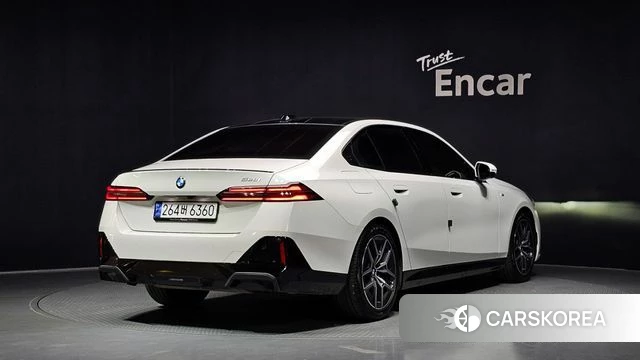BMW 5 Series (G60) id 4427329 из Кореи 12