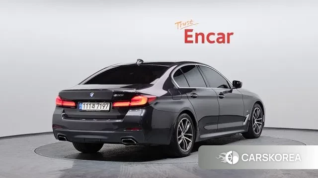 BMW 5 Series (G30) id 3640439 из Кореи 12