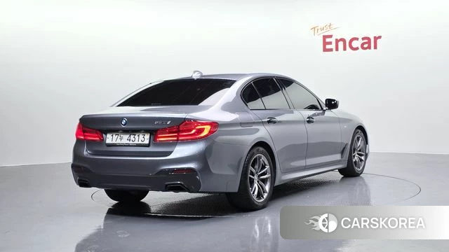 BMW 5 Series (G30) id 3943088 из Кореи 12