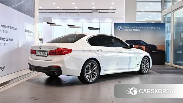 BMW 5 Series (G30) id 3602410 из Кореи 12