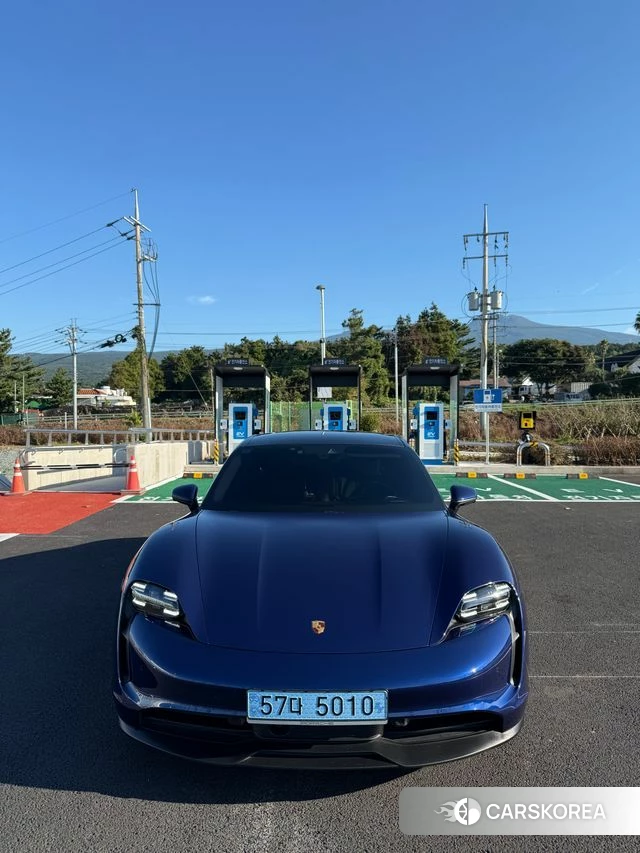 Porsche Taycan id 4842548 из Кореи 12