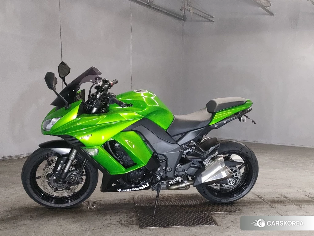 Проданный Kawasaki NINJA 1000 2013 из Японии
