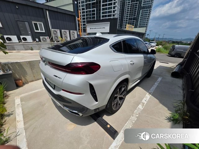 BMW X6 (G06) 2021 Белый из Кореи, фото 2