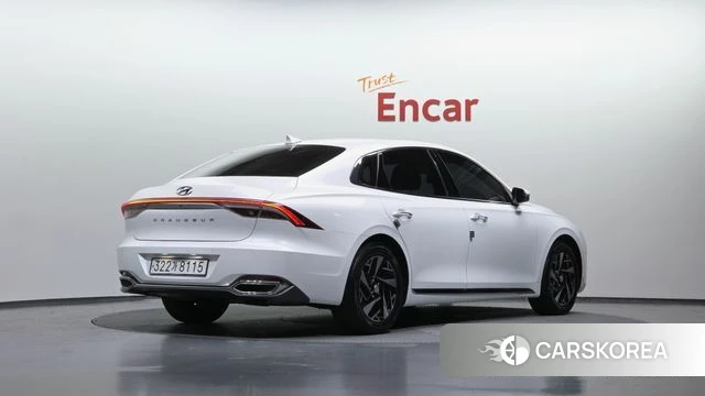 Hyundai The New Grandeur IG Hybrid id 3879505 из Кореи 12