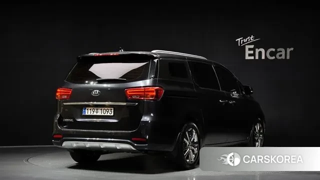 Kia The New Carnival id 3464632 из Кореи 12