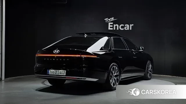 Hyundai Grandeur Hybrid (GN7) id 3347616 из Кореи 12