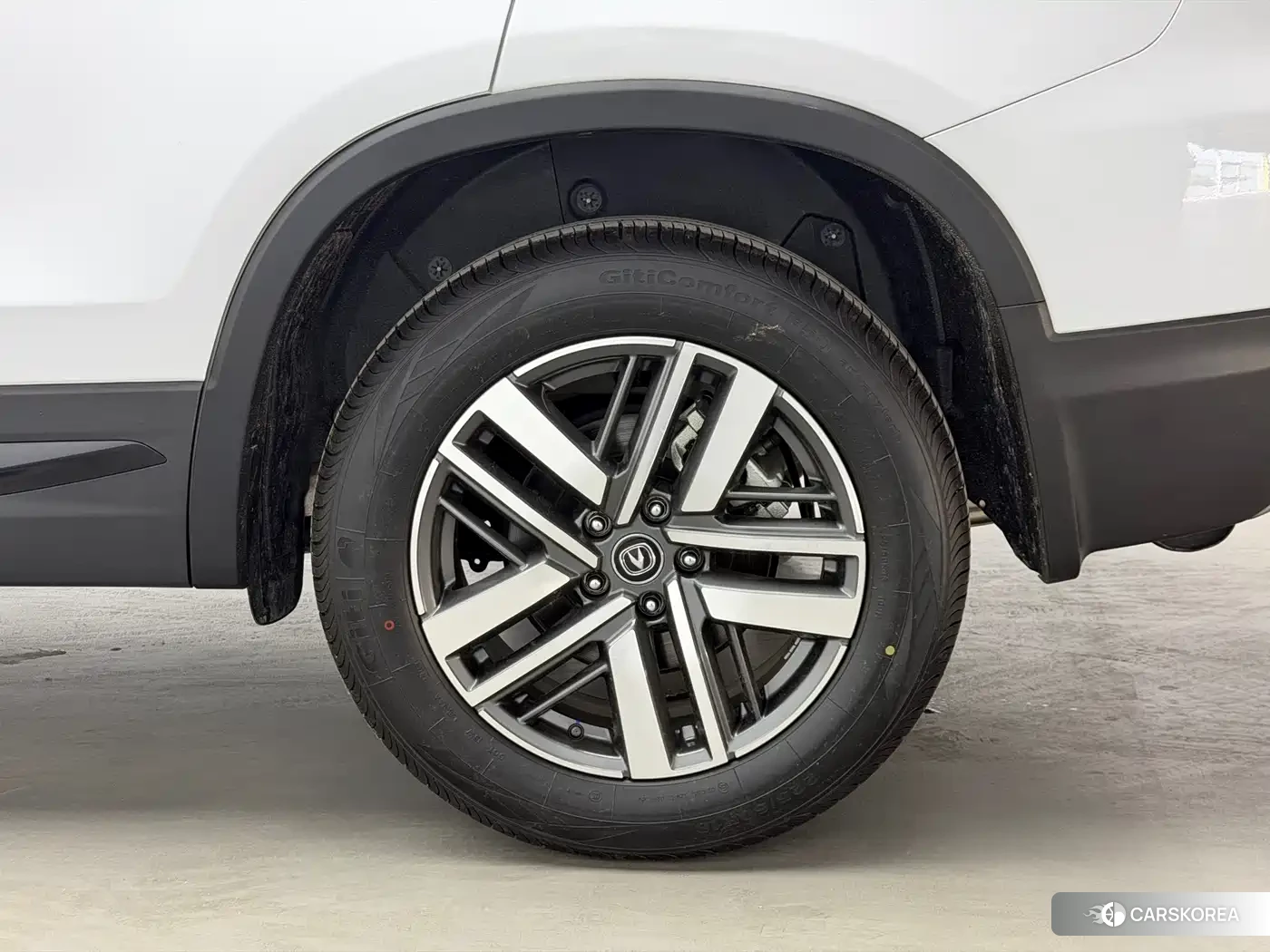Chang'an Changan CS75 id 4545992 из Китая 12