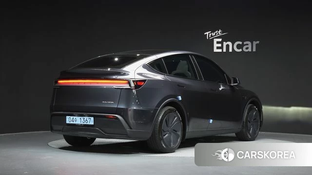 Tesla Model Y id 4394443 из Кореи 12