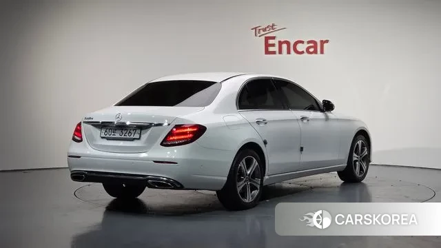 Mercedes-Benz E-Class W213 id 3396644 из Кореи 12