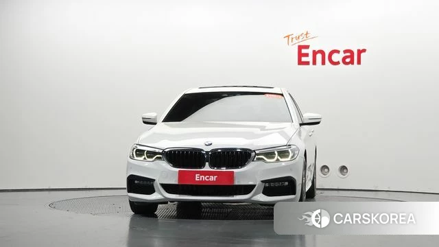 BMW 5 Series (G30) id 4850131 из Кореи 12