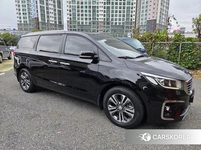 Kia The New Carnival id 3150369 из Кореи 8
