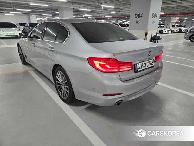 BMW 5 Series (G30) id 3504383 из Кореи 12