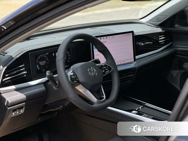 Volkswagen Passat id 4348877 из Китая 12