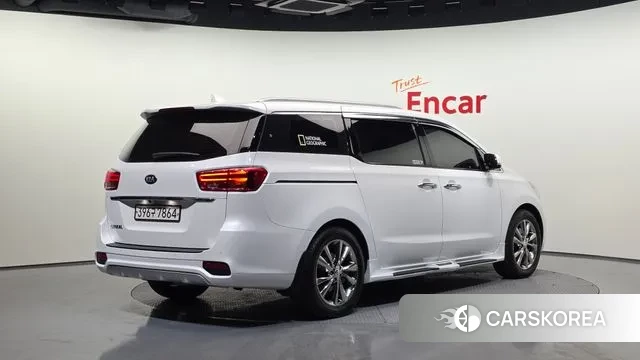 Kia The New Carnival id 3557465 из Кореи 12