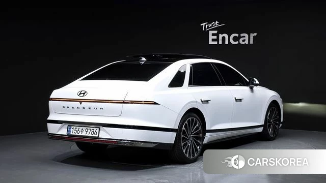 Hyundai Grandeur Hybrid (GN7) id 4591103 из Кореи 12