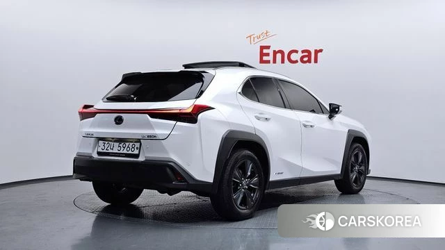 Lexus UX250h id 3845171 из Кореи 12