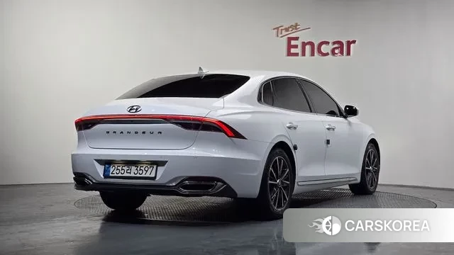 Hyundai The New Grandeur IG id 3626489 из Кореи 12