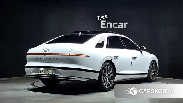 Hyundai Grandeur Hybrid (GN7) id 3153932 из Кореи 12