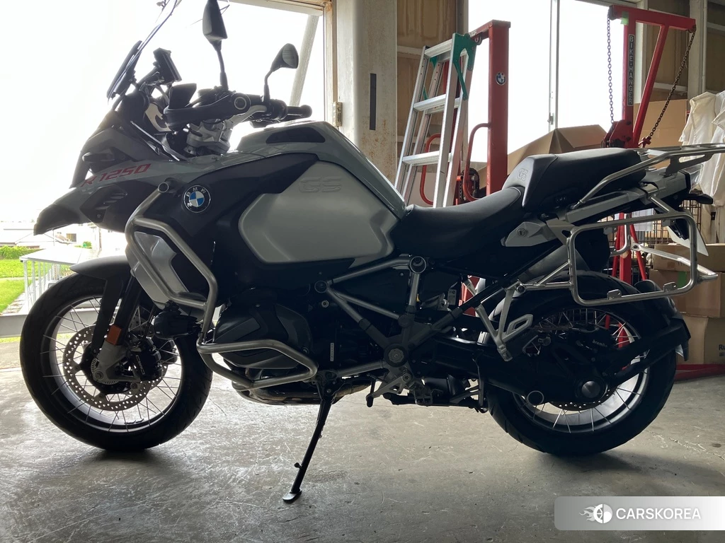Проданный BMW R1250GS ADVENTURE 2021 из Японии, фото 2