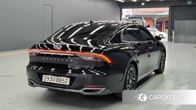 Hyundai The New Grandeur IG id 4361176 из Кореи 10