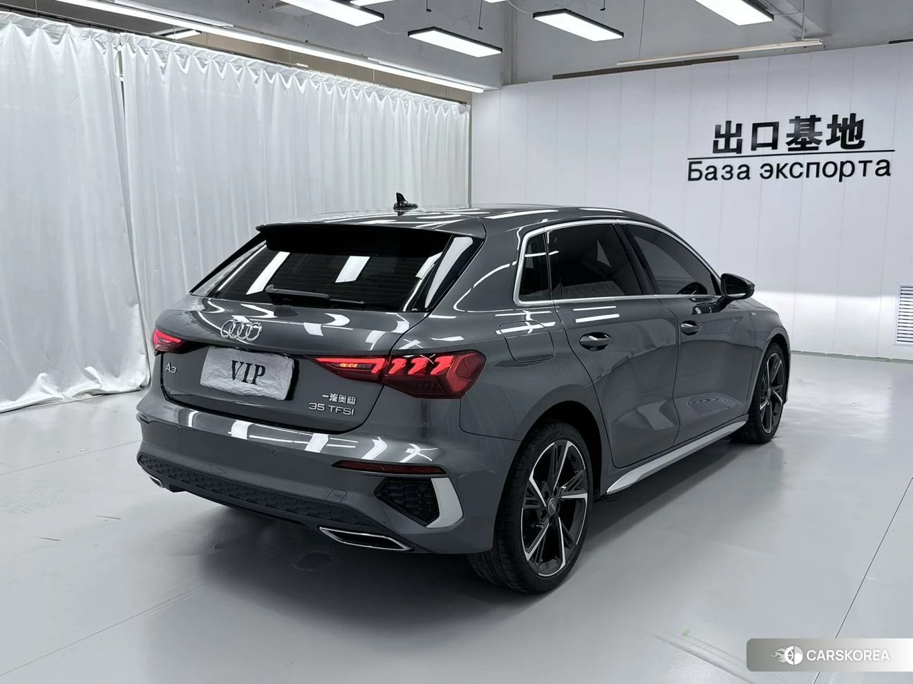 Audi A3 2021 Темно-серый из Китая, фото 2