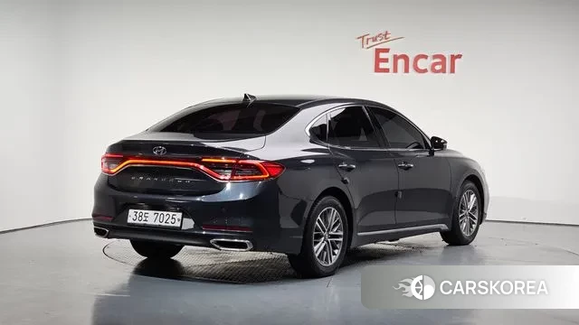 Hyundai Grandeur IG id 3004882 из Кореи 12