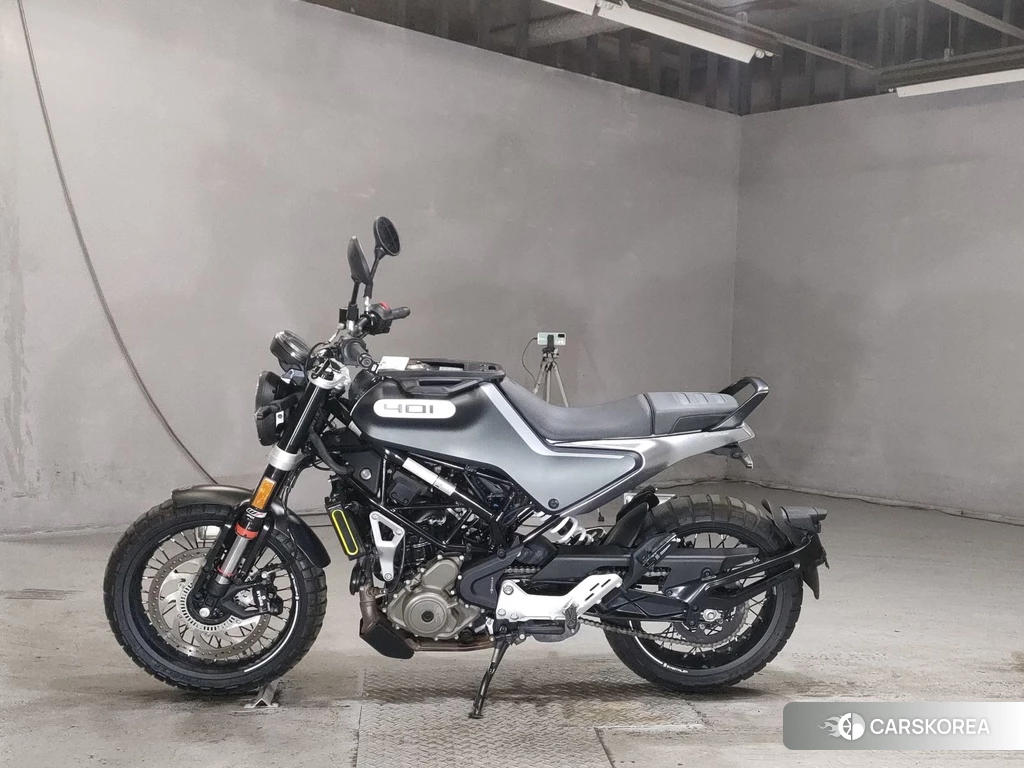 Проданный Husqvarna VITPILEN 401 2020 из Японии