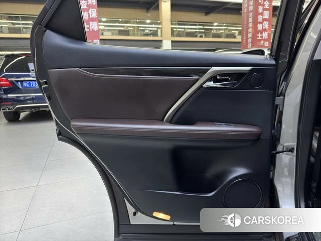 Lexus RX 2021 Серебристо-серый из Китая, фото 6