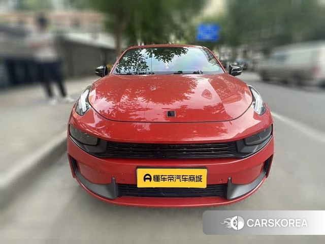 Lynk 03 2019 Красный из Китая, фото 2