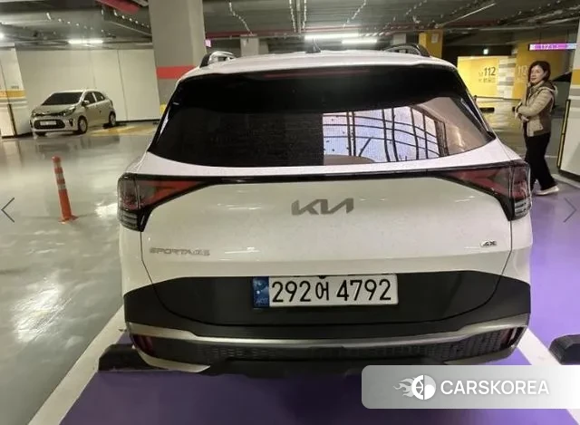 Kia Sportage 5th Generation 2022 Белый из Кореи, фото 2