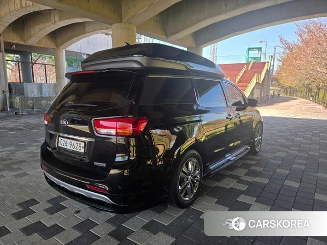 Kia All New Carnival id 3925173 из Кореи 12