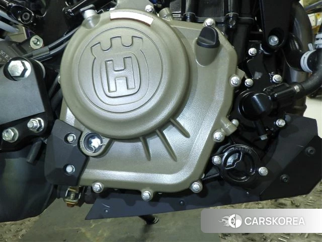 Engine photo