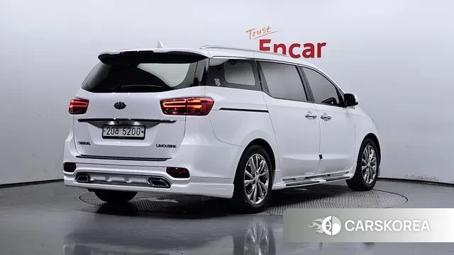 Kia The New Carnival id 3055572 из Кореи 12