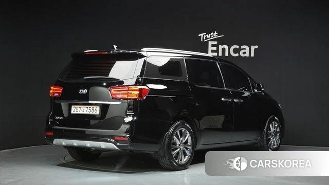 Kia The New Carnival id 3808350 из Кореи 12