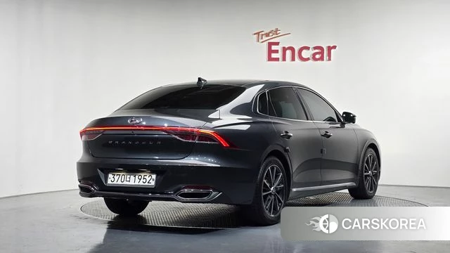 Hyundai The New Grandeur IG id 4429737 из Кореи 12