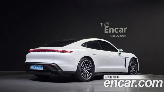 Porsche Taycan id 2874853 из Кореи 12