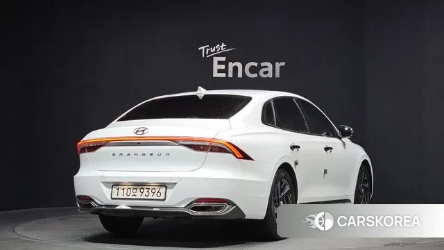 Hyundai The New Grandeur IG Hybrid id 3645341 из Кореи 12