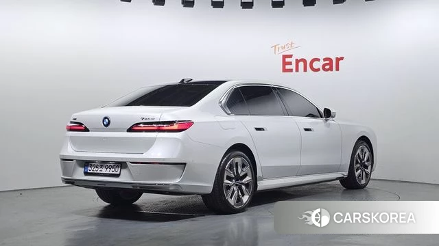 BMW 7 Series (G70) id 4222986 из Кореи 12