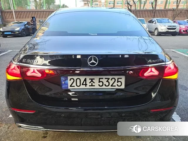 Mercedes-Benz E-Class W214 id 3549692 из Кореи 12